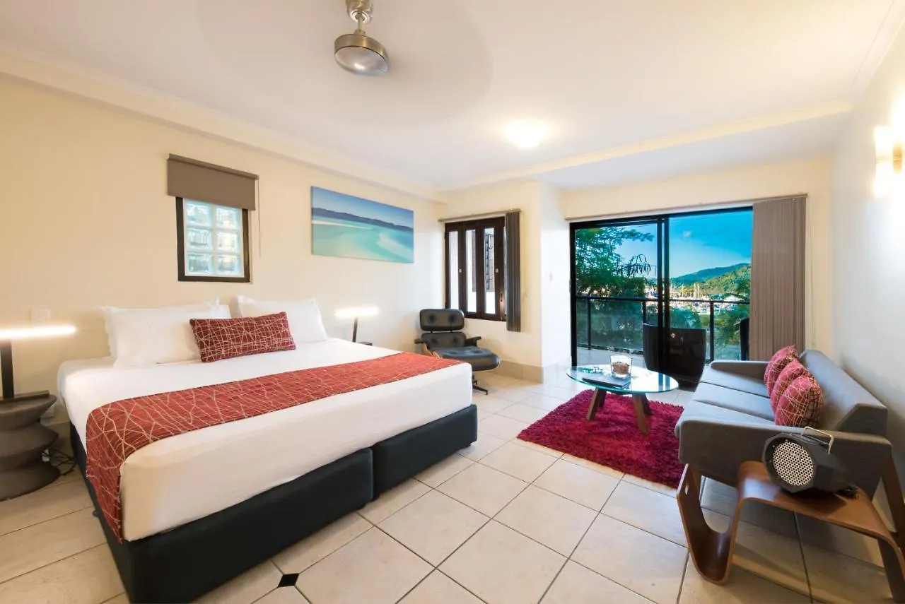 At Waterfront Whitsunday Retreat - Adults Only Aparthotel Airlie Beach