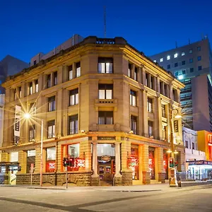 **** Aparthotel Quest Savoy Australia
